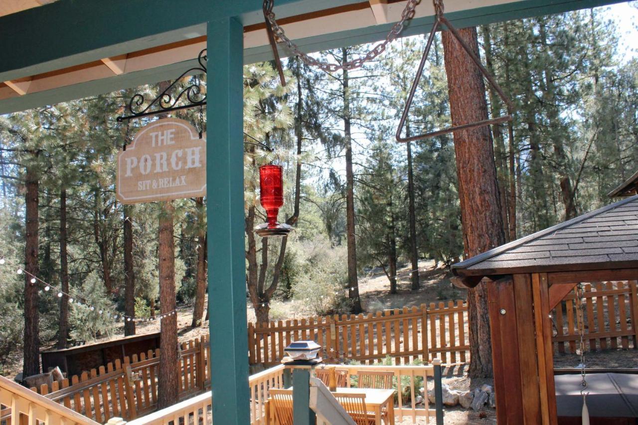 The Old Bear Bnb Pine Mountain Club Экстерьер фото